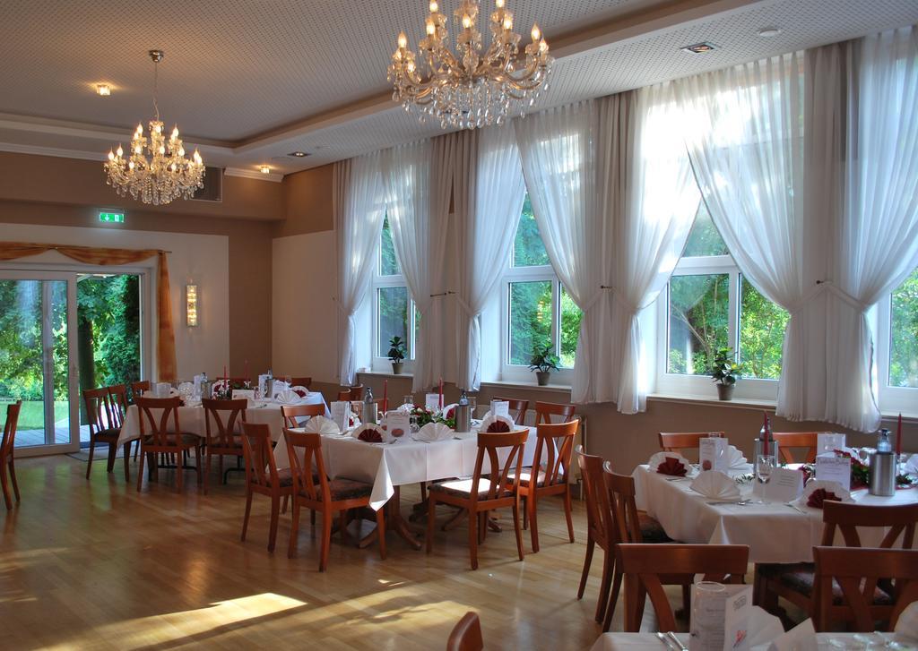 Wolfenbüttel Parkhotel Altes Kaffeehaus מראה חיצוני תמונה